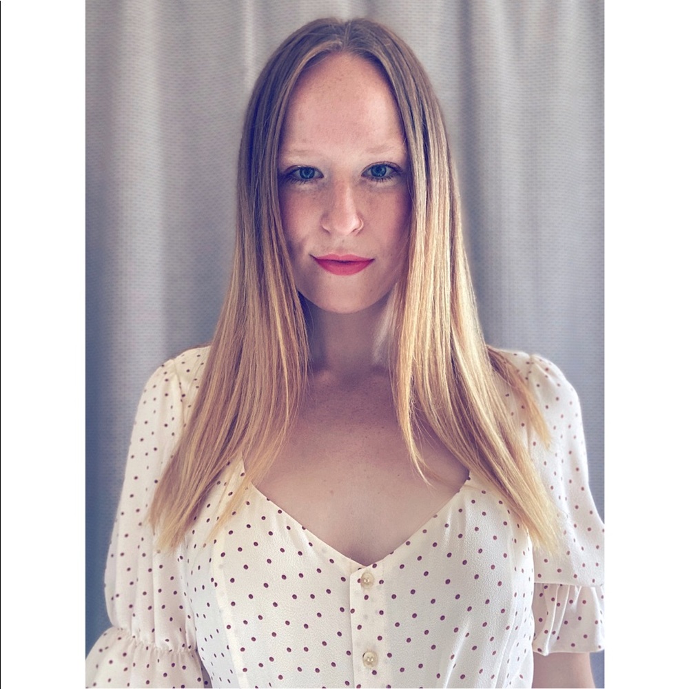 Meet your Posher, Emille